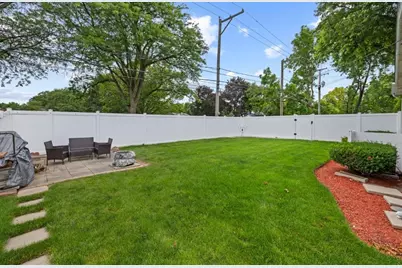 701 Kane Street, South Elgin, IL 60177 - Photo 29