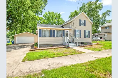 29 W Main Street, Amboy, IL 61310 - Photo 1