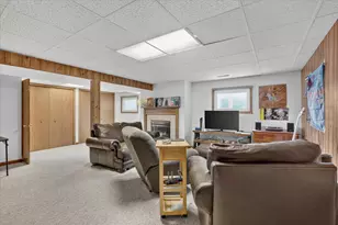 3429 Pontiac Pl, Rockford, IL 61101 - Photo 17