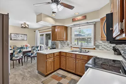 3429 Pontiac Place, Rockford, IL 61101 - Photo 9