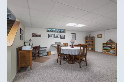612 N Oak Knolls Avenue, Rockford, IL 61107 - Photo 33