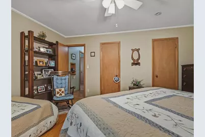 612 N Oak Knolls Avenue, Rockford, IL 61107 - Photo 25