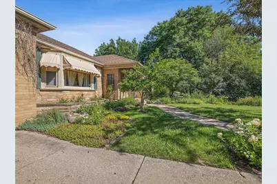 612 N Oak Knolls Avenue, Rockford, IL 61107 - Photo 7