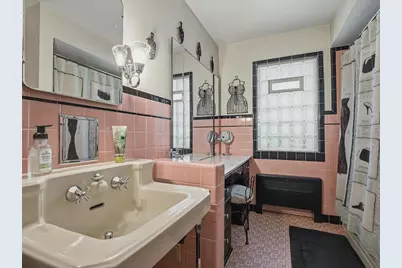 612 N Oak Knolls Avenue, Rockford, IL 61107 - Photo 23