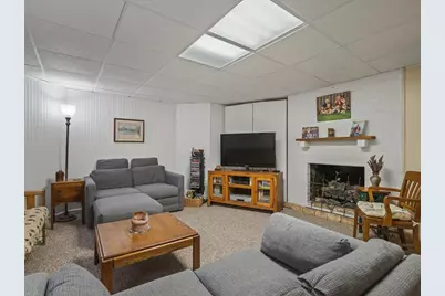 612 N Oak Knolls Avenue, Rockford, IL 61107 - Photo 35