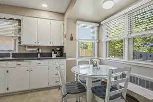 612 N Oak Knolls Ave, Rockford, IL 61107 - Photo 31