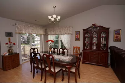 7685 Creek Bend, Rockford, IL 61114 - Photo 9