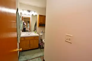 7685 Creek Bend, Rockford, IL 61114 - Photo 21