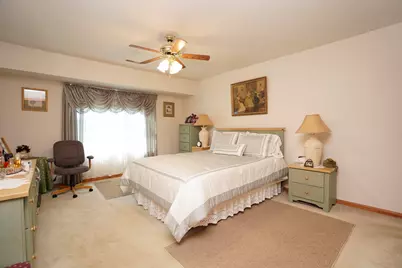 7685 Creek Bend, Rockford, IL 61114 - Photo 17