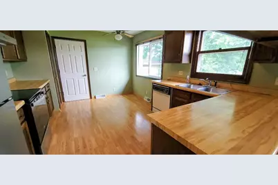 2315 Mallard Dr, Freeport, IL 61032 - Photo 7