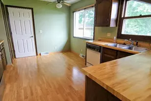 2315 Mallard Dr, Freeport, IL 61032 - Photo 7