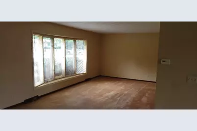 2315 Mallard Dr, Freeport, IL 61032 - Photo 5
