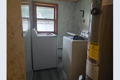 205 Pennsylvania Avenue, Loves Park, IL 61111 - Photo 13