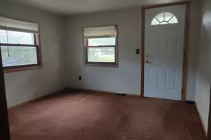 205 Pennsylvania Ave, Loves Park, IL 61111 - Photo 5