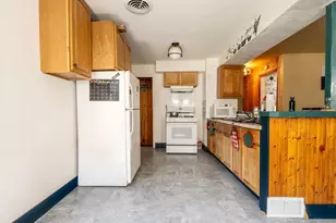 301 Vincent Ave, Rockford, IL 61102 - Photo 7