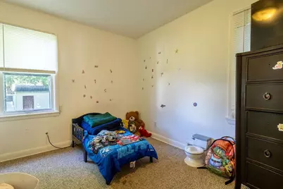 301 Vincent Avenue, Rockford, IL 61102 - Photo 11
