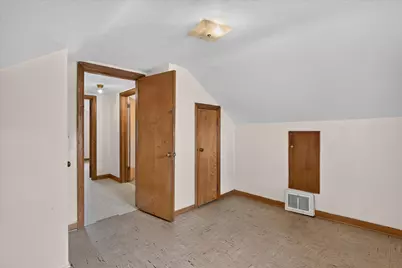 228 E Riverside Boulevard, Loves Park, IL 61111 - Photo 19