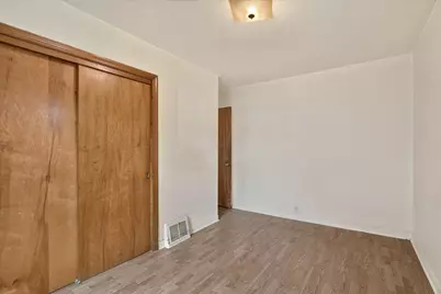 228 E Riverside Boulevard, Loves Park, IL 61111 - Photo 23