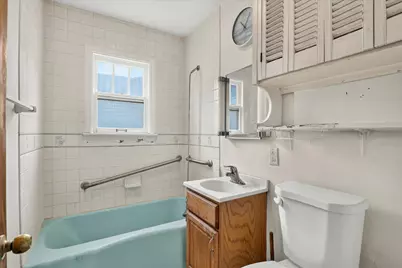 228 E Riverside Boulevard, Loves Park, IL 61111 - Photo 25