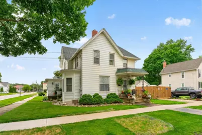 404 N Main Street, Belvidere, IL 61008 - Photo 3