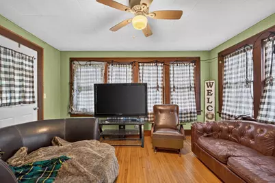 404 N Main Street, Belvidere, IL 61008 - Photo 17