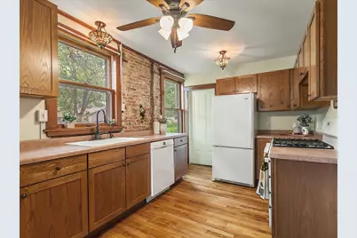 224 E 5th Street, Pecatonica, IL 61063 - Photo 7