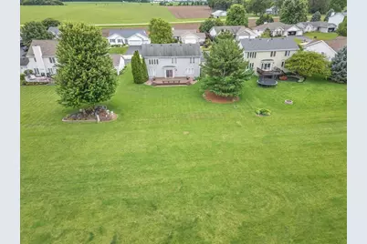 13033 Springhill Drive, Winnebago, IL 61088 - Photo 37