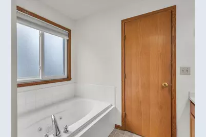 13033 Springhill Drive, Winnebago, IL 61088 - Photo 15