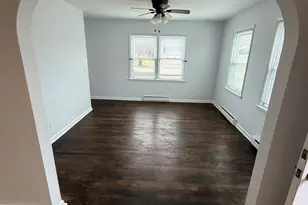528 King St, Belvidere, IL 61008 - Photo 3
