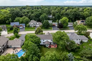 1647 Oakforest Dr, Rockford, IL 61107 - Photo 7