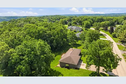 45 Roosevelt Drive, East Dubuque, IL 61025 - Photo 45