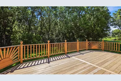 45 Roosevelt Drive, East Dubuque, IL 61025 - Photo 9
