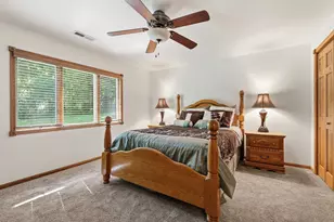 45 Roosevelt Dr, East Dubuque, IL 61025 - Photo 33
