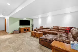 45 Roosevelt Dr, East Dubuque, IL 61025 - Photo 29