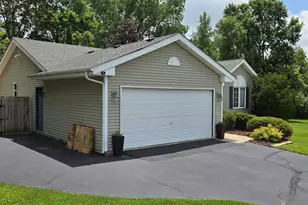 5003 Trafford, Loves Park, IL 61111 - Photo 5