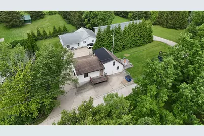 910 Stoney Point Road, Dixon, IL 61021 - Photo 23