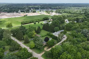 910 Stoney Point Rd, Dixon, IL 61021 - Photo 11