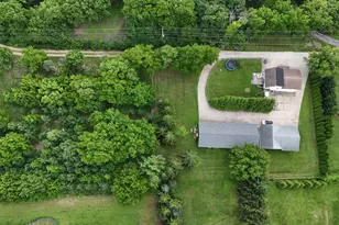 910 Stoney Point Rd, Dixon, IL 61021 - Photo 3