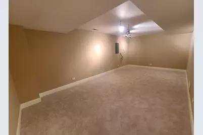 15528 White Oak, South Beloit, IL 61080 - Photo 9