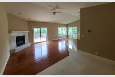 15528 White Oak, South Beloit, IL 61080 - Photo 3
