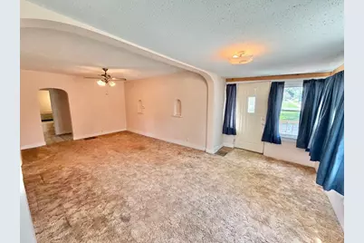 206 W Main Street, Mount Morris, IL 61054 - Photo 3