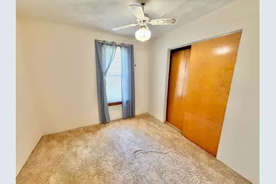 206 W Main Street, Mount Morris, IL 61054 - Photo 9
