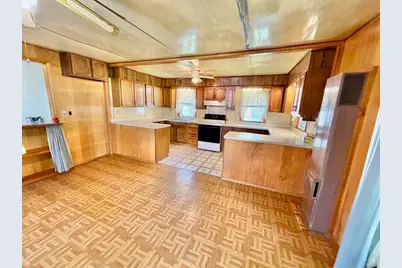 206 W Main Street, Mount Morris, IL 61054 - Photo 17