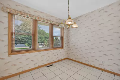 6207 Carriage Green Way, Rockford, IL 61108 - Photo 7