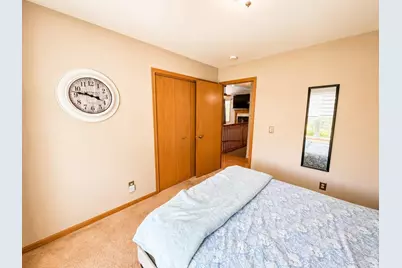 423 Cross Plains Road, Rockford, IL 61107 - Photo 19