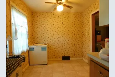 507 Fairview Boulevard, Rockford, IL 61107 - Photo 9