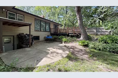 421 Warren Drive, Rockford, IL 61107 - Photo 21