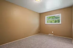1118 Lincoln Ave, Rockford, IL 61102 - Photo 7