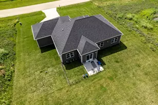 4144 Trimble Ln, Rockford, IL 61102 - Photo 41