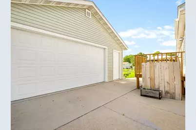 8652 Springwood Court, Roscoe, IL 61073 - Photo 25